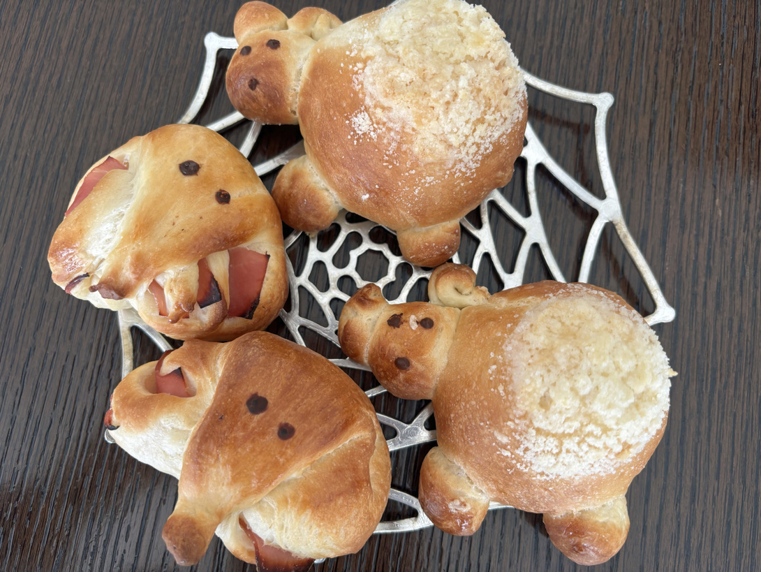 「ぞうさんパン」と「もこもこひつじパン」